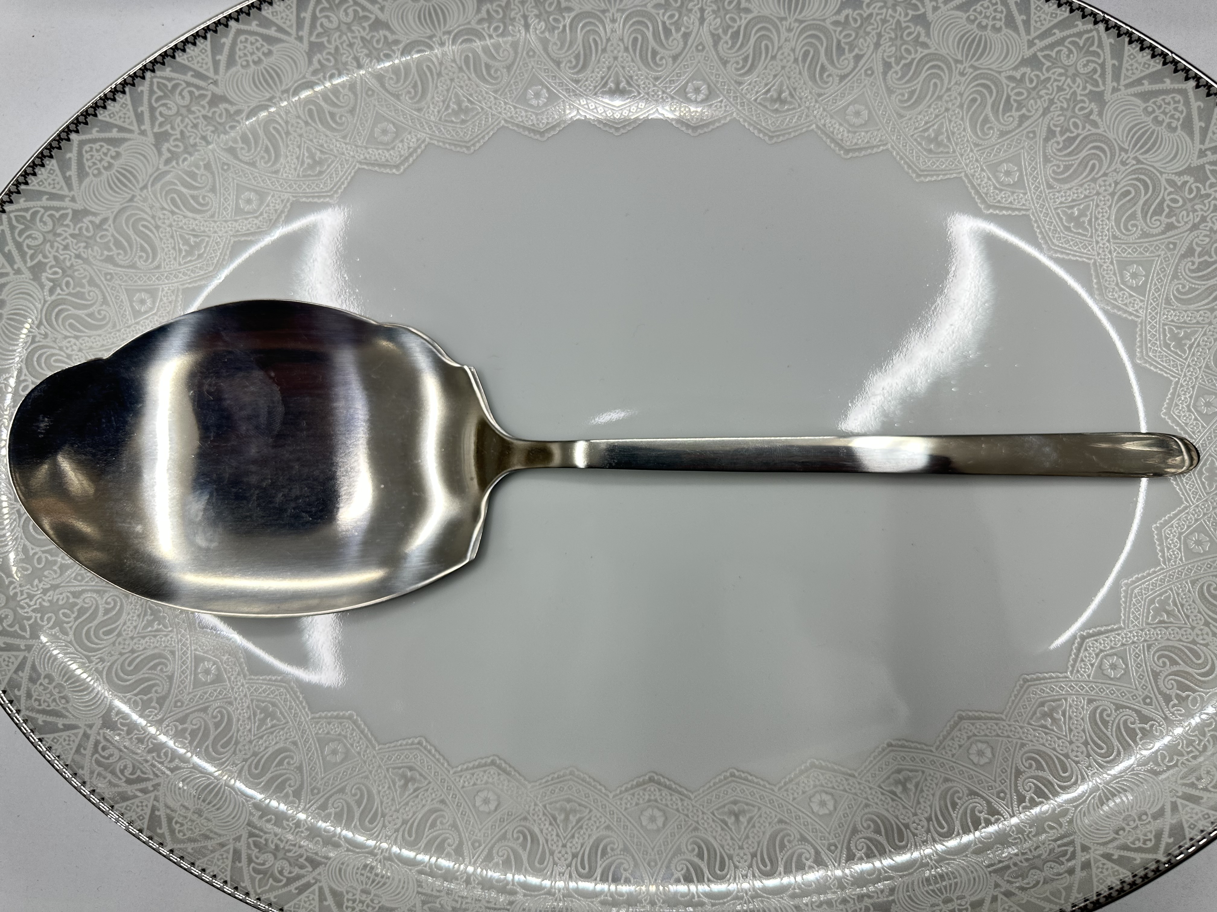 کفگیر یونیک اصلی و ضخیم